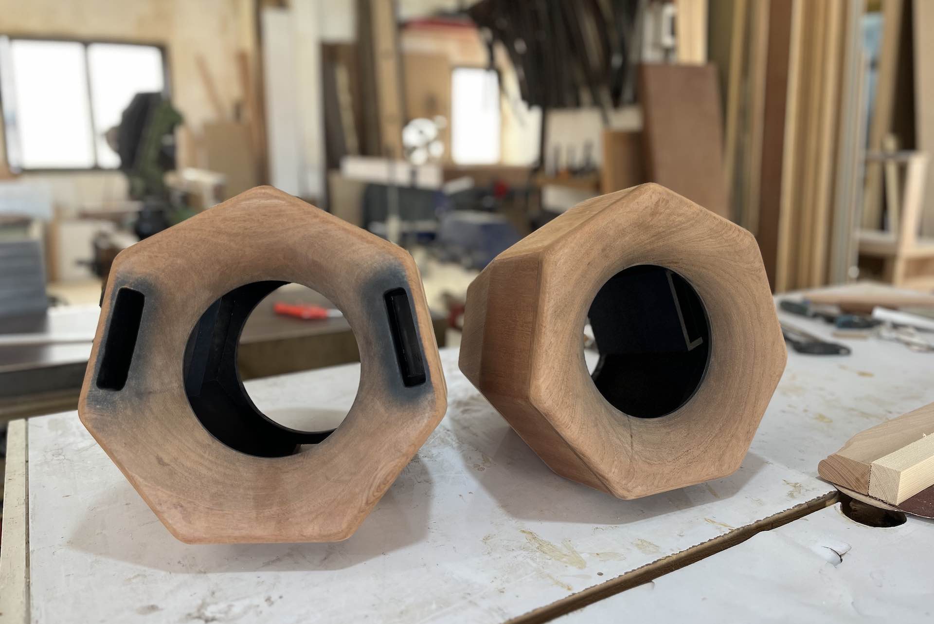 Hepta 6 in Mahogany - V1